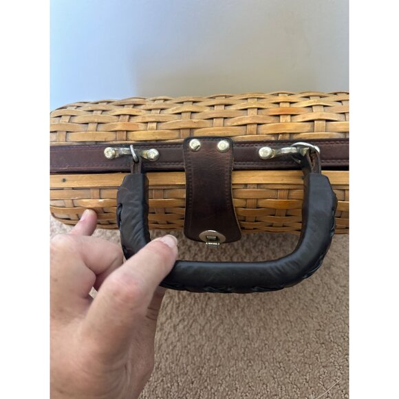 Vintage Basket Handbag Purse MCM Leather Handle Quality Clasp Engraving Plate - Picture 2 of 10